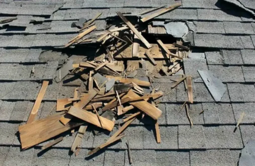 What to Do If Your Roof Leaks During a Storm
